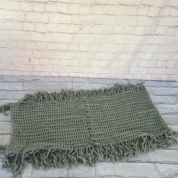 Bohemian Wraparound fringed crochet scarf - Picture 4 of 6